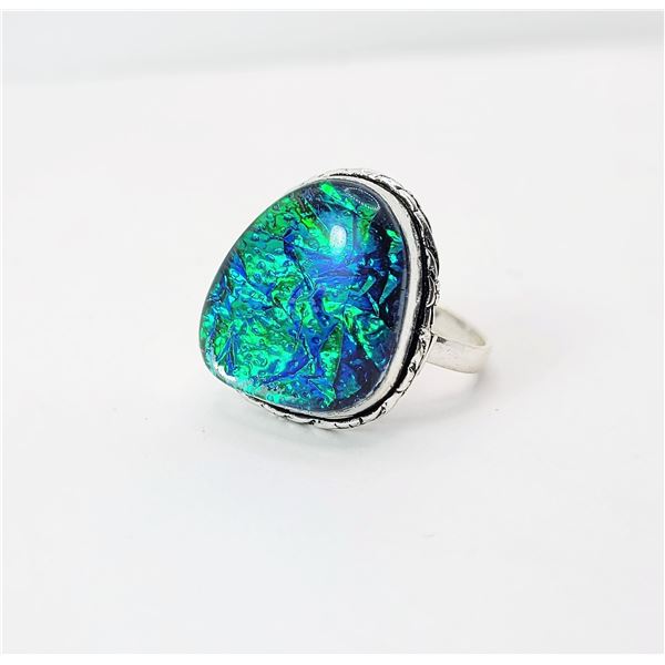 4)  BLUE/GREEN AUSTRALIAN TRIPLATE OPAL RING,
