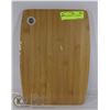 Image 1 : NEW BAMBOO CUTTING BOARD