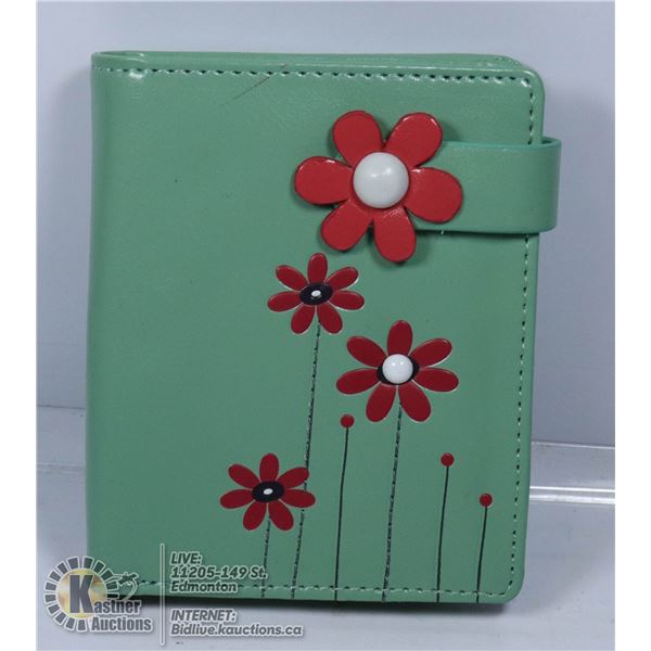 NEW SHAG WEAR WALLET FLOWER AND SUN