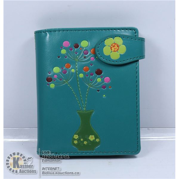 NEW SHAG WEAR WALLET FLOWER POT