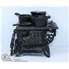 Image 1 : QUEEN MINI CAST IRON STOVE