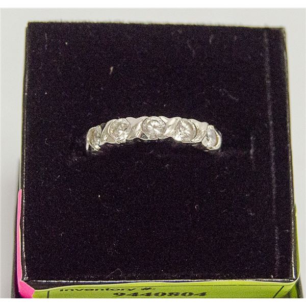 VINTAGE .925 STERLING SILVER & WHITE STONES RING