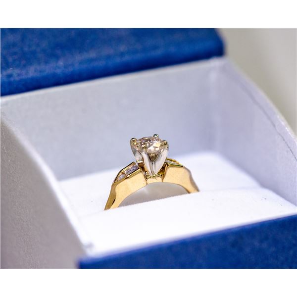 14K YELLOW AND WHITE GOLD DIAMOND RING