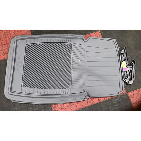 VEHICLE FLOOR MATS