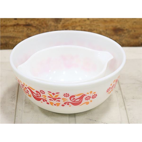 2 PYREX FRIENDSHIP RED ORANGE BIRD MIXING BOWLS