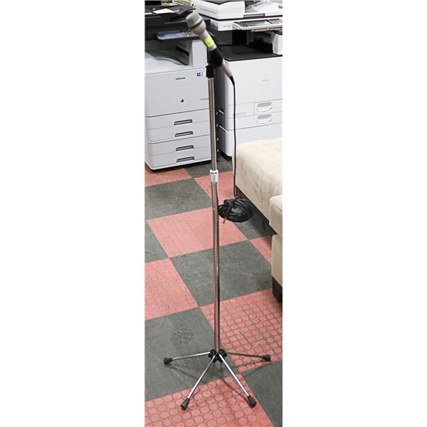 REALISTIC MICROPHONE AND ADJUSTABLE STAND