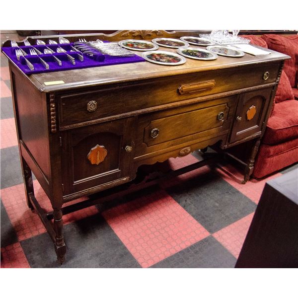 60" X 21" X  39" VINTAGE SIDE BOARD WITH WHEELS