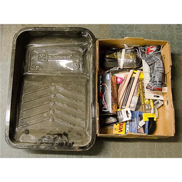 PAINT TRAY WITH ONE LINER AND MISC BOX LOT