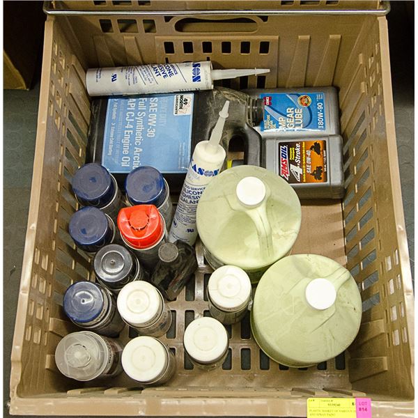 PLASTIC BASKET OF VARIOUS OIL AND SPRAY PAINT