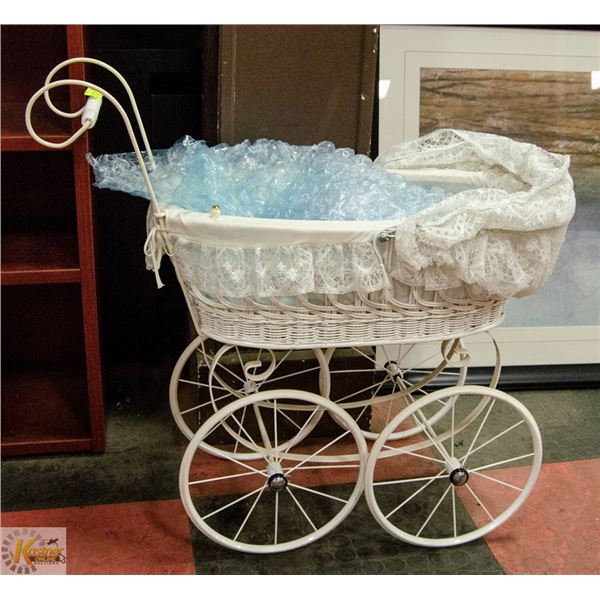 VICTORIAN LACE DOLL STROLLER WITH DOLL