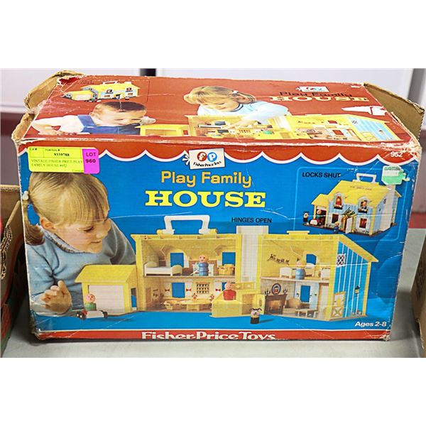 VINTAGE FISHER PRICE PLAY FAMILY HOUSE #952