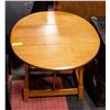 Image 1 : 28.5" X 26" X 23.5" APPROX OVAL WOODEN TABLE