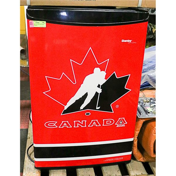 DANBY SPECIAL EDITION TEAM CANADA FRIDGE
