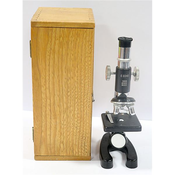 VINTAGE ECHO MICROSCOPE IN WOOD CARRY BOX
