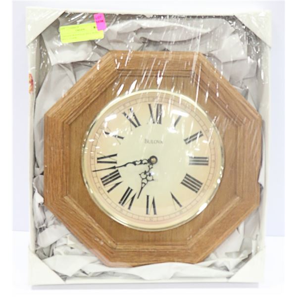 VINTAGE BULOVA QUARTZ WOOD WALL CLOCK