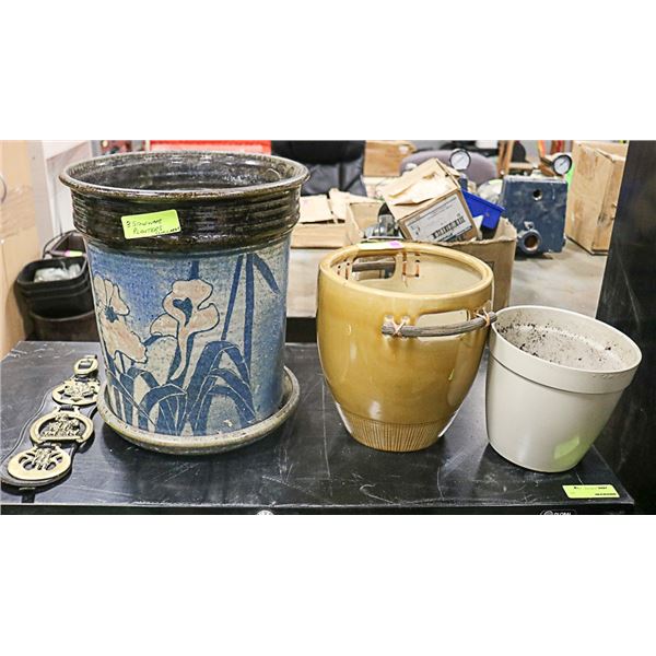 3 STONEWARE PLANTERS
