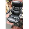 Image 1 : BLACK LEATHER OFFICE CHAIR