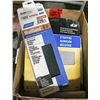 Image 1 : BOX LOT OF PAINTING SUPPLIES