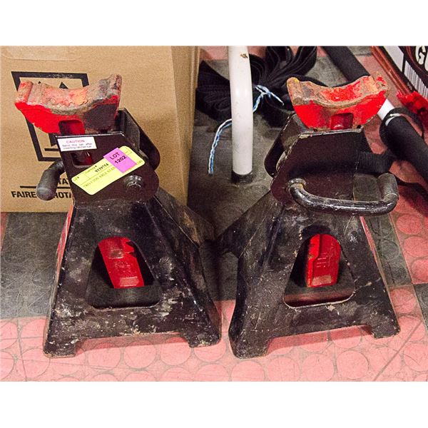 TWO 3 TON AXLE STANDS