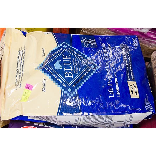 3 BAGS OF BLUE BUFFALO ADULT DOG FOOD 9.9 KG