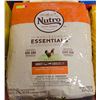 Image 1 : 4 BAGS OF NUTRO ADULT CHICKEN DOG FOOD 13.61 KG