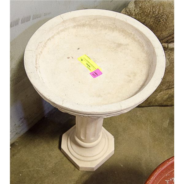 2 PIECE CONCRETE BIRDBATH 12" WIDE
