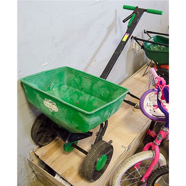 GARDEN CLUB BROADCAST SPREADER