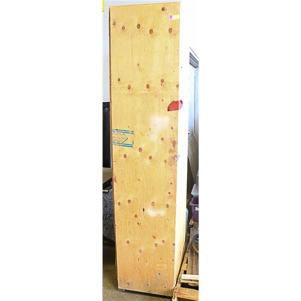 LOCKABLE PLYWOOD CABINET