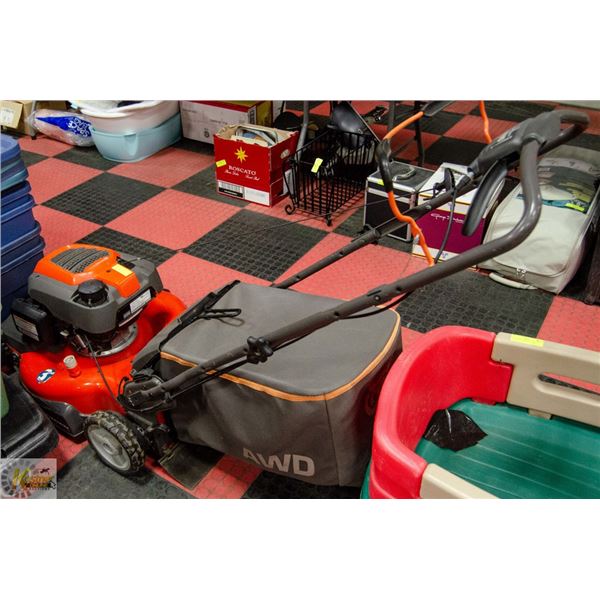 HUSQVARNA HU 800 AWD 22 INCH SELF PROPELLED GAS