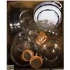 Image 1 : BOX OF HOME ITEMS- CASSEROLE DISH MICROWAVE SAFE,