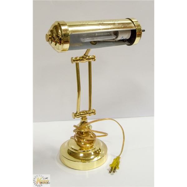 BRASS BANKERS LAMP