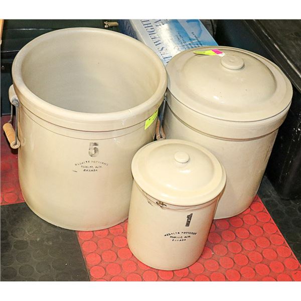 LOT OF 3 CROCKS SIZE 1, 3 & 5