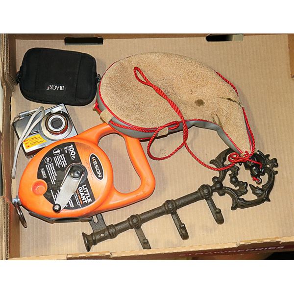 FLAT OF CHALKLINE REEL , CAST IRON KEY HOLDER,