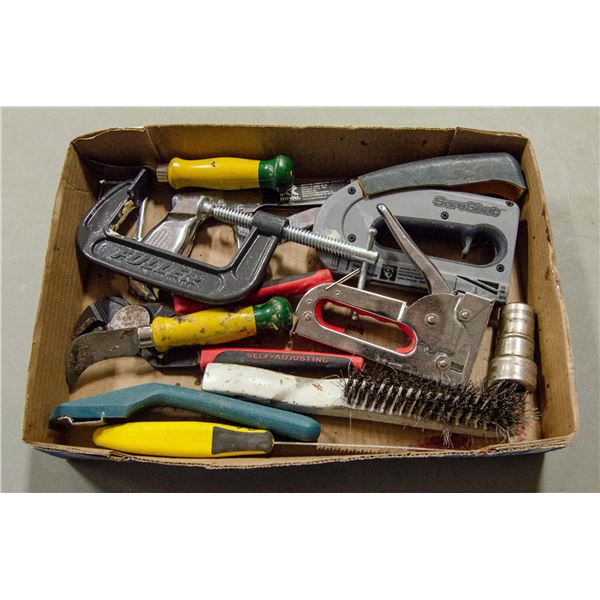 TOOL LOT: INCLUDES CLAMPS, STAPLERS , KNIVES &