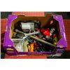 Image 1 : LARGE BOX OF AUTOMOTIVE AND SHOP SUPPLIES -