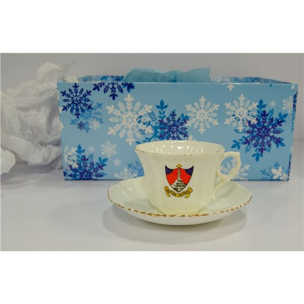 CREST CHINA 30 PIECES LOT