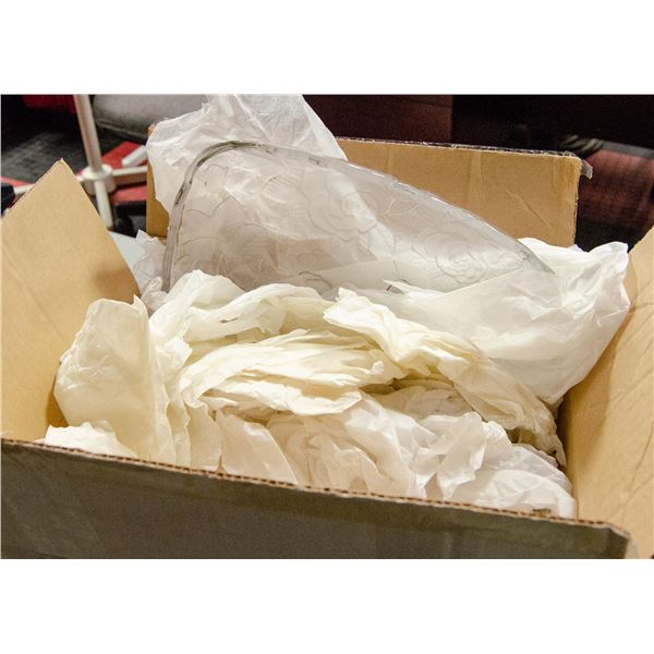 BOX OF MISCELLANEOUS GLASS AND SOME CRYSTAL