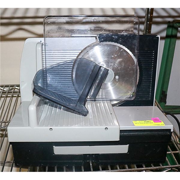 MEAT SLICER MACHINE