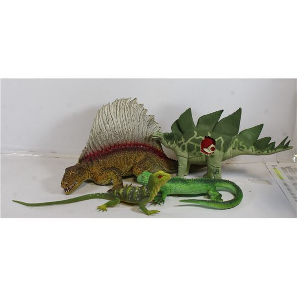 FLAT OF ASSORTED TOY DINOSAURS