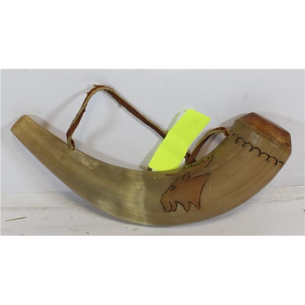 DECORATIVE ANTLER POWDER HORN