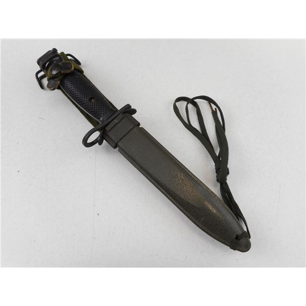 U.S. M-16 RIFLE BAYONET