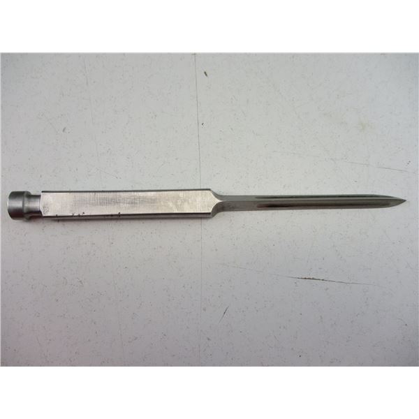 BRITISH TYPE SLEEVE DAGGER