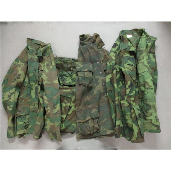 U.S. MILITARY CLOTHING LOT