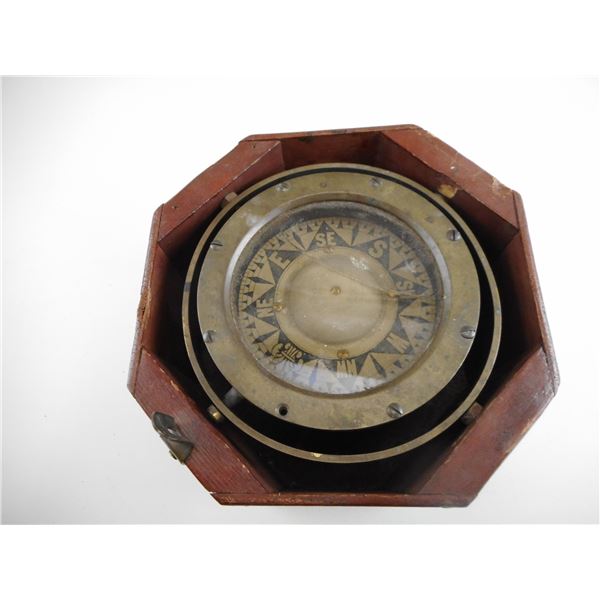 NAVY SHIPS BRASS COMPASS