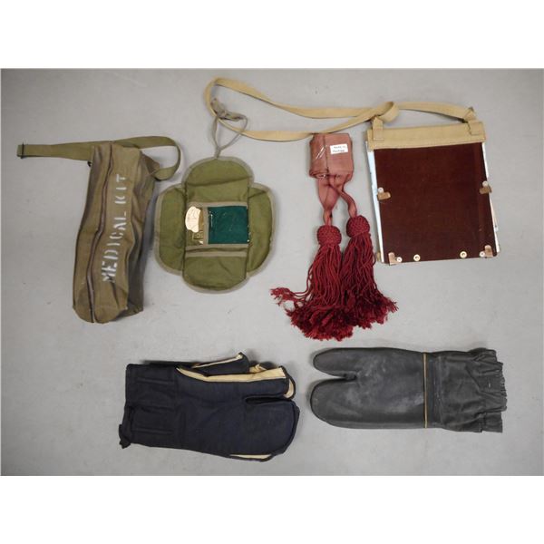 ASSORTED CANADIAN/U.S. MILITARIA