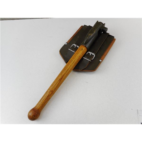 WEST GERMAN ENTRENCHING TOOL