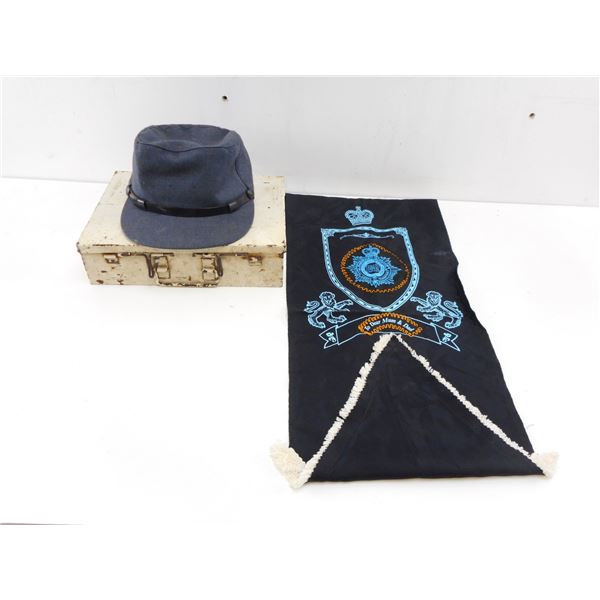 ASSORTED MILITARIA LOT