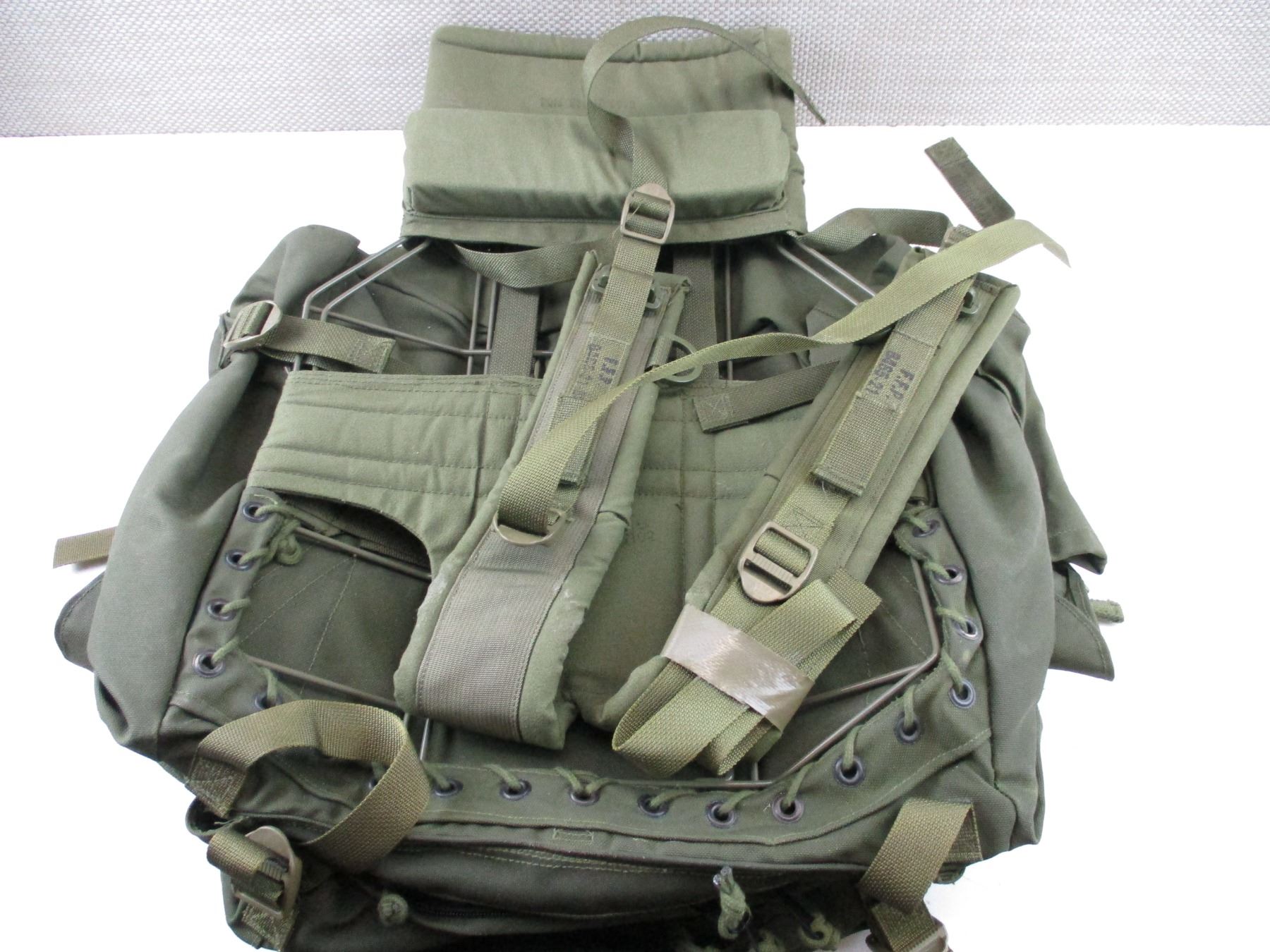 CANADIAN MILITARY 82 PATTERN RUCKSACK