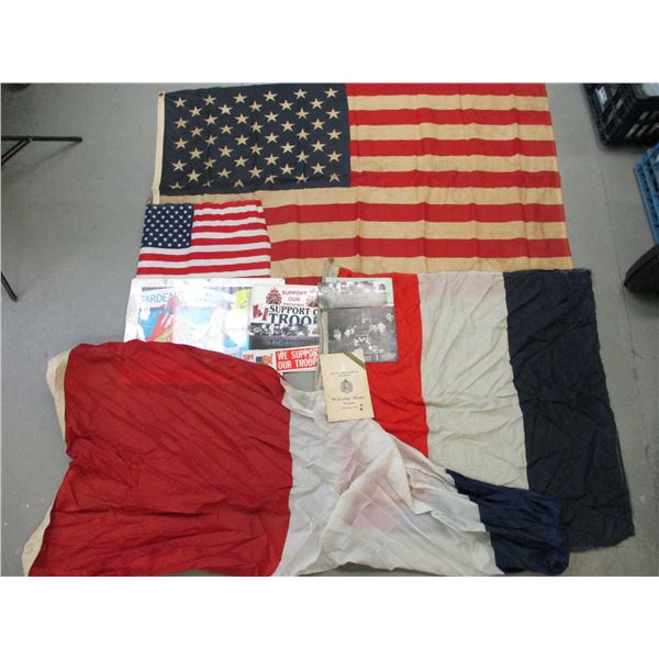 ASSORTED US/FRENCH FLAGS