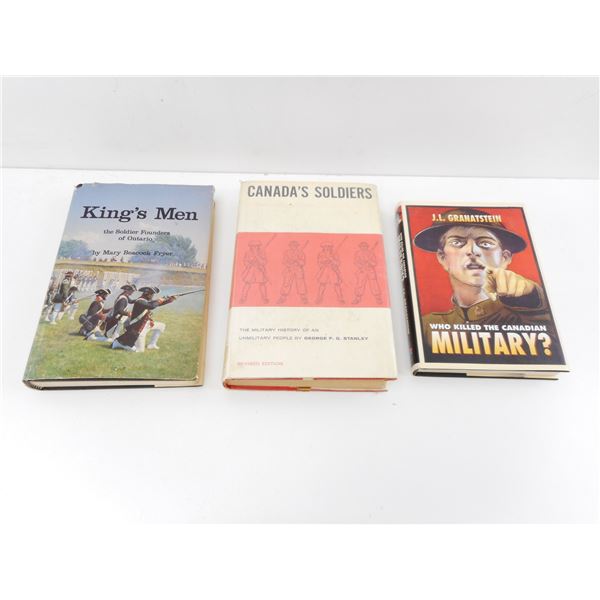 ASSORTED CANADIAN SOLDIER BOOKS